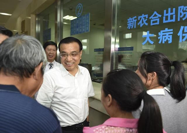 李克強總理:發展中醫膏藥養生服務 推動“互聯網+”醫療